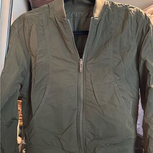 Lululemon Athletica Green Bomber Jacket with Stand-Up Collar